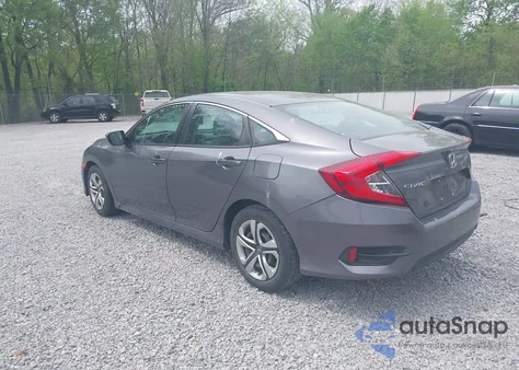 2017 Honda Civic Lx z USA, uszkodzony, nr VIN 19XFC2F57HE026579